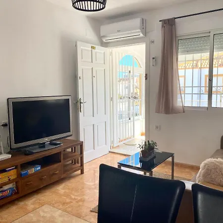 Daire 2 Bed With Pool And Roof Terrace Limonar Torrevieja