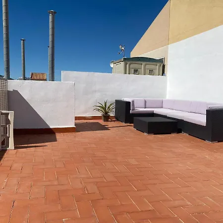 شقة Solarium Escape With Private Roof Terrace And Pool Access تورّيفيِخا