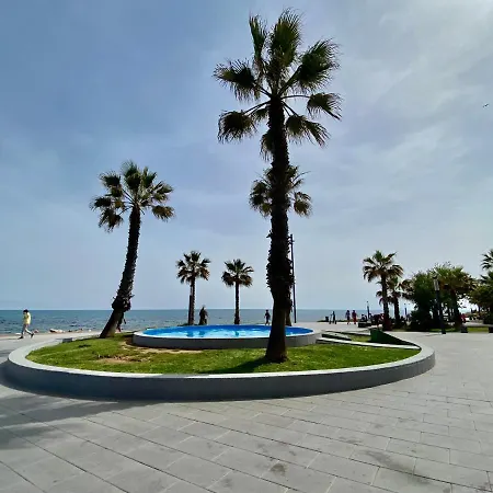Solarium Escape With Private Roof Terrace And Pool Access Torrevieja